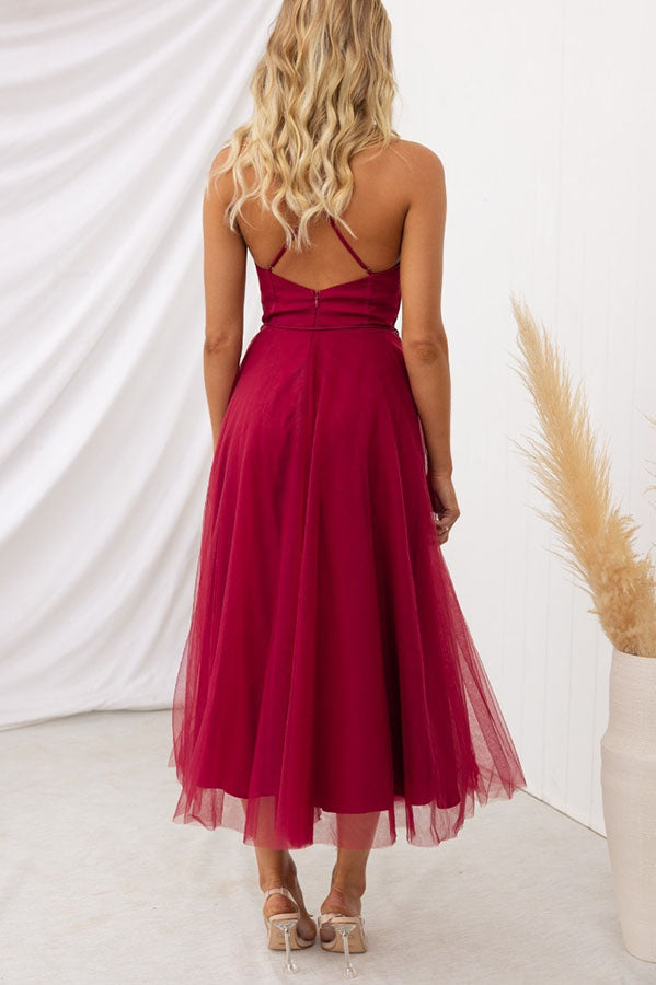 Zeitgenössisches Prinzessinnen-Maxi-Kleid mit Trägern für Partys