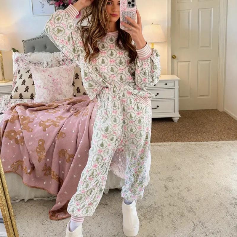 Aubrey™ - Gemütliches Weihnachts-Loungewear-Set