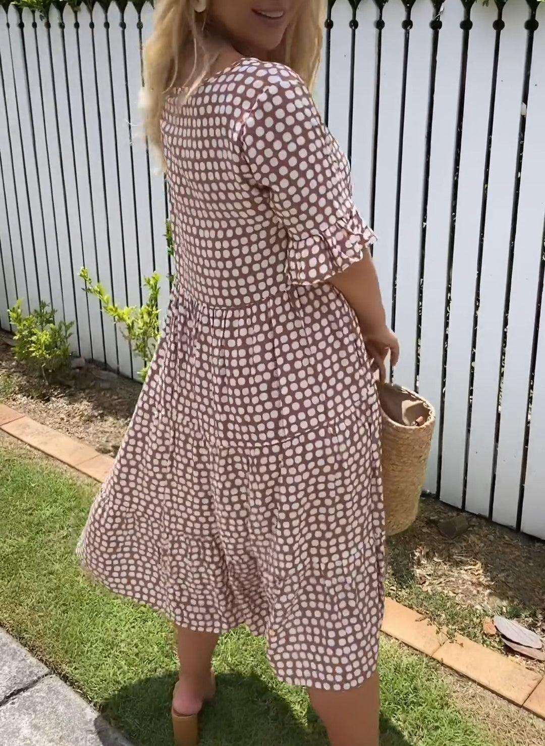 Michelle™ - Kurzarm-Midi-Kleid