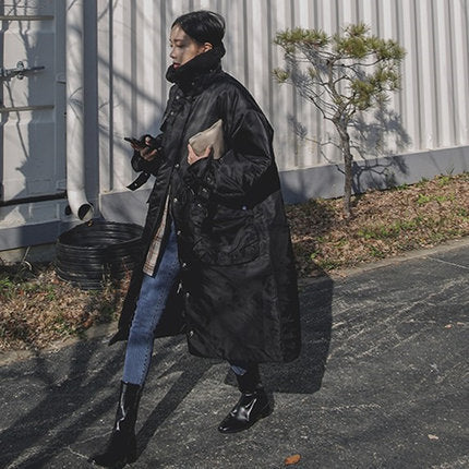 Damen wattierter Longline-Mantel mit hohem Stehkragen und Steppnähten