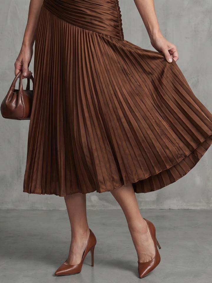 Theodora | Plissierter Taillenstreifen Midi-Kleid