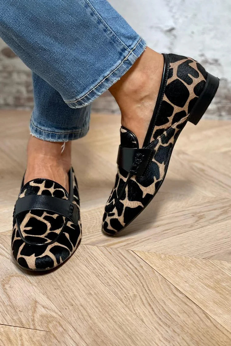 TIERDRUCK LOAFER MIT ELEGANTEN DETAILS