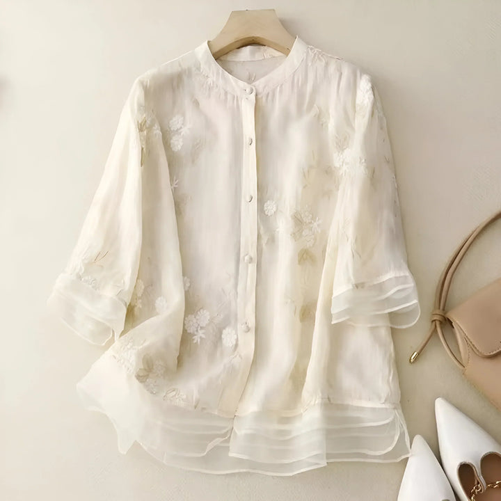 Emily™ - Baumwolltop mit bestickten Blumen