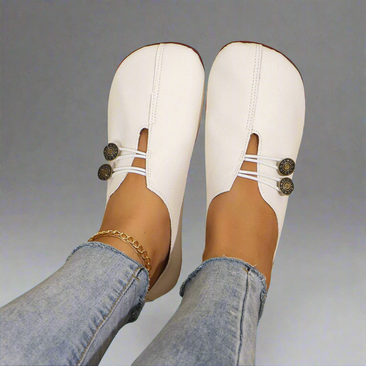 Kreszentia | Gemütliche Slip-On Schuhe mit Knopf