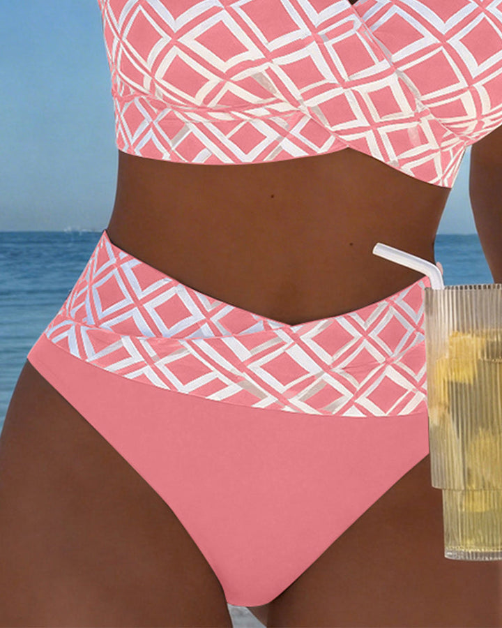 Martina | Bikini kariert mit drahtfreiem BH und hochgeschnittener Unterhose
