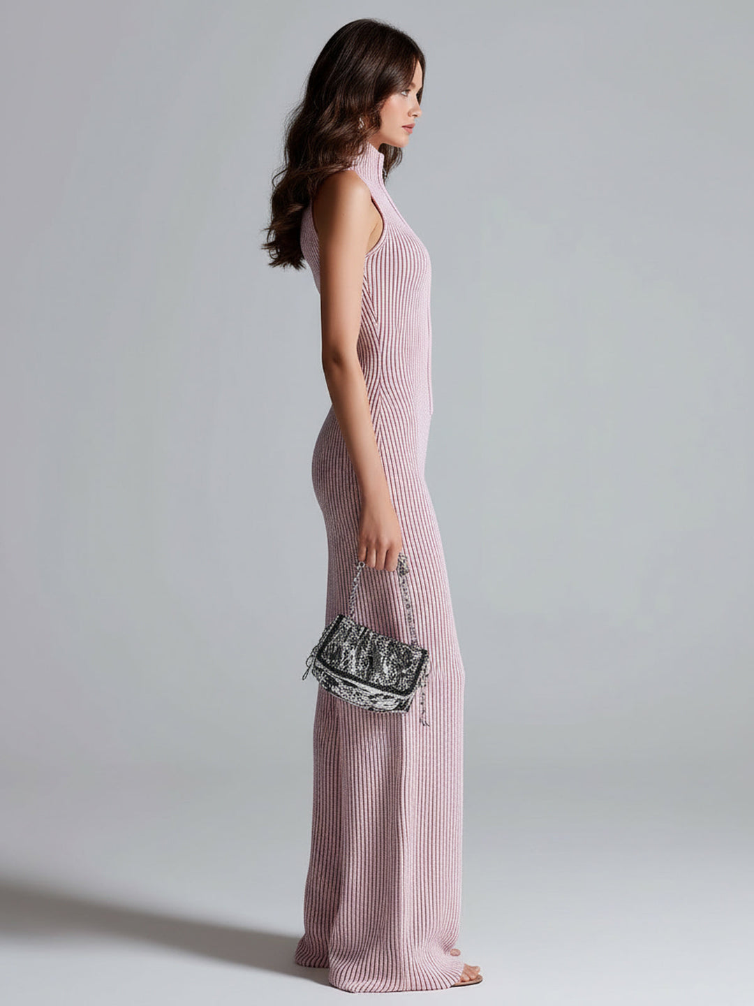 ElevenOra Stilvoller Pinker Ärmelloser Jumpsuit mit Stehkragen, Reißverschluss vorne, Tailliertem Bund und Weitem Bein im Ribstrickdesign