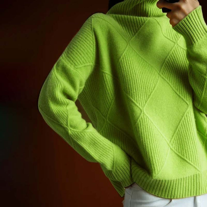 Charlotte – Schicker High-Neck Pullover