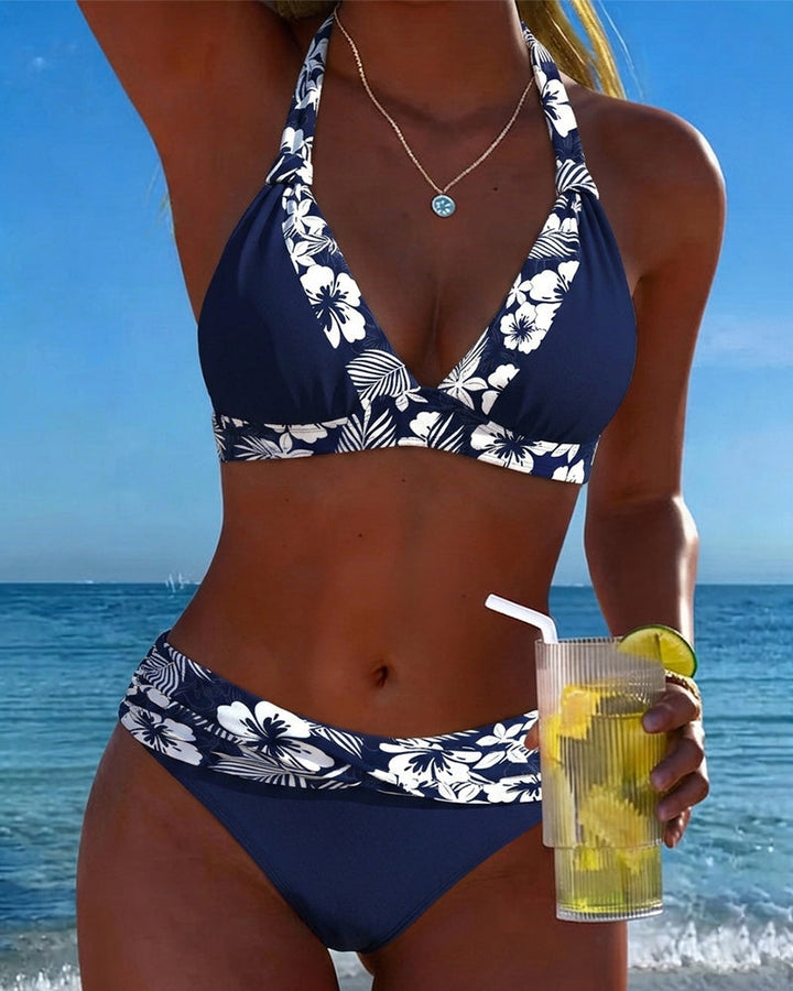 V-Bikini mit Druck für sonnige Tage