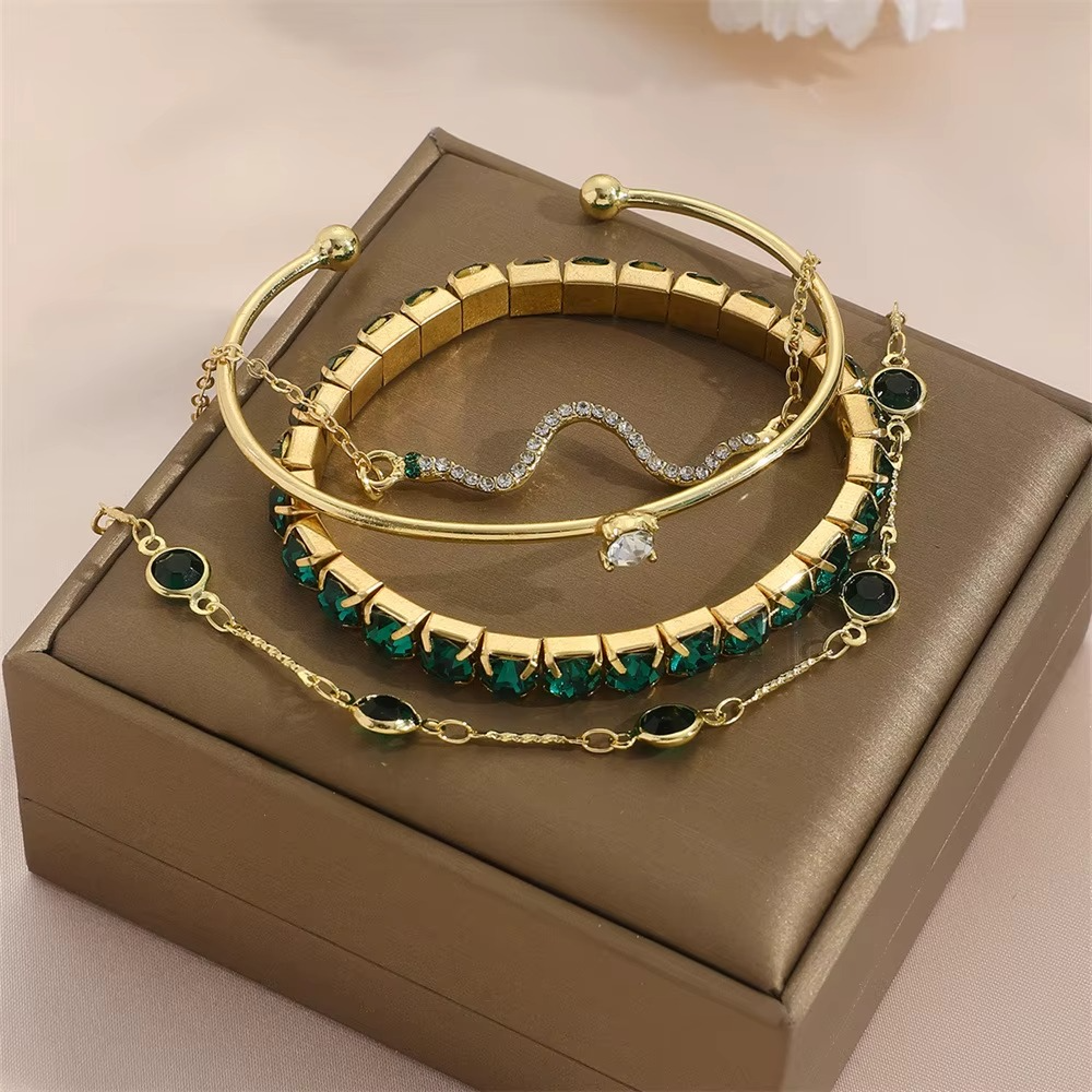 Celeste™ - Elegantes 4-teiliges Armband-Set