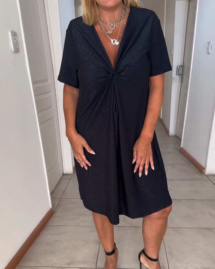 Els | Kleid mit kurzen Ärmeln und V-Ausschnitt