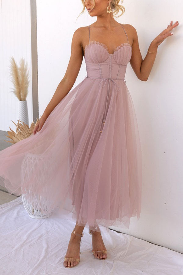 Zeitgenössisches Prinzessinnen-Maxi-Kleid mit Trägern für Partys