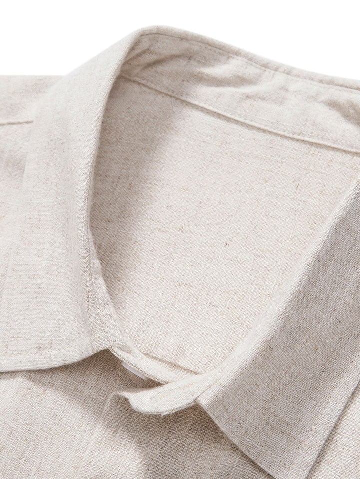 Button-Up Hemd und gerade geschnittene Hose aus Leinen-Rayon-Mischung