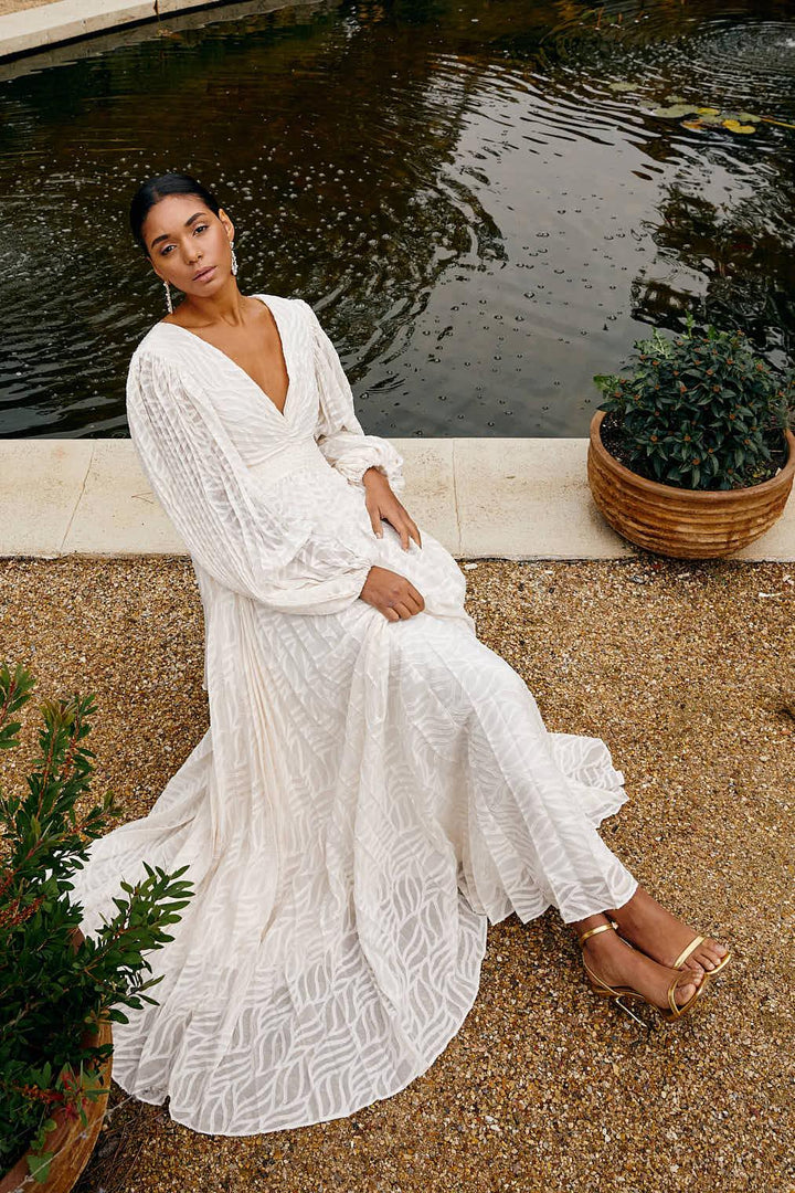 Florie | Elegantes langes V-Ausschnitt-Kleid
