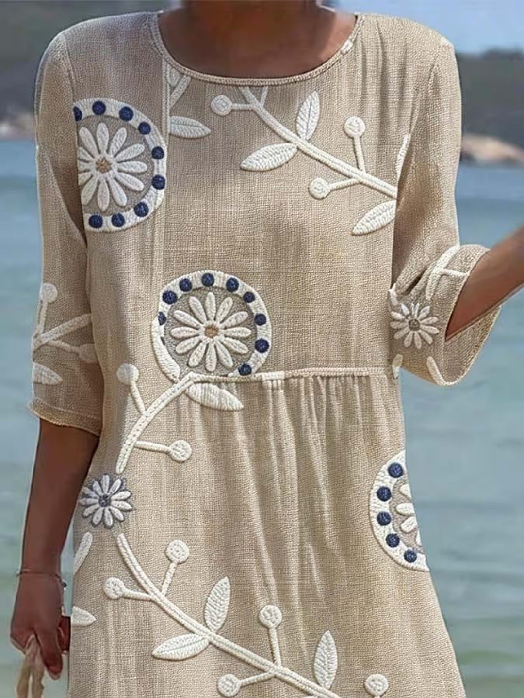 Charlotte | Lässiges Mid-Sleeve Kleid