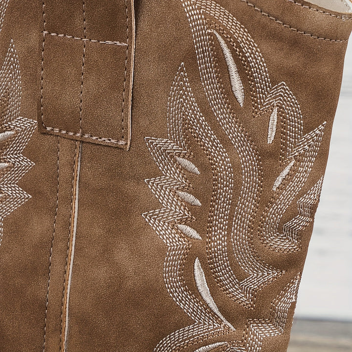Damen Western Cowboy Stiefel für breite Waden mit besticktem Schaft