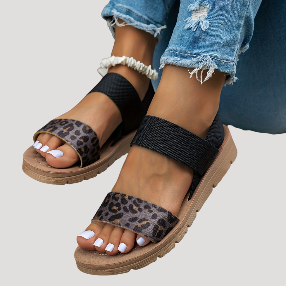 Damen Stylische Leopardenmuster Kreuzriemen Flache Sandalen für Ultimativen Komfort