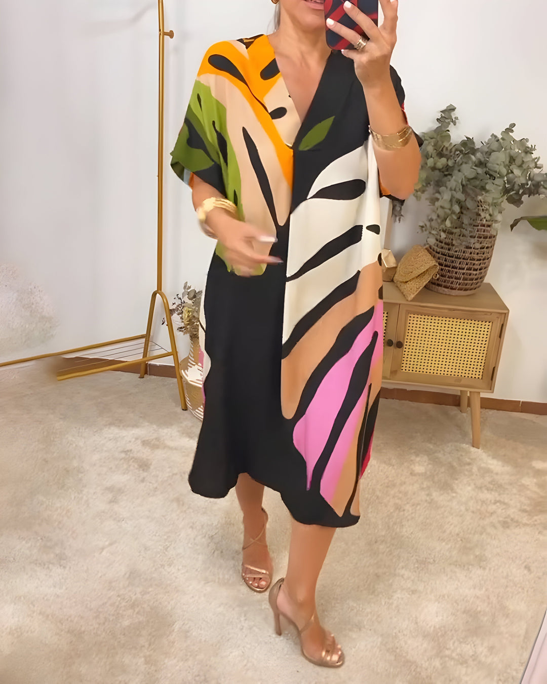 Rianna - Kleid mit abstraktem Druck