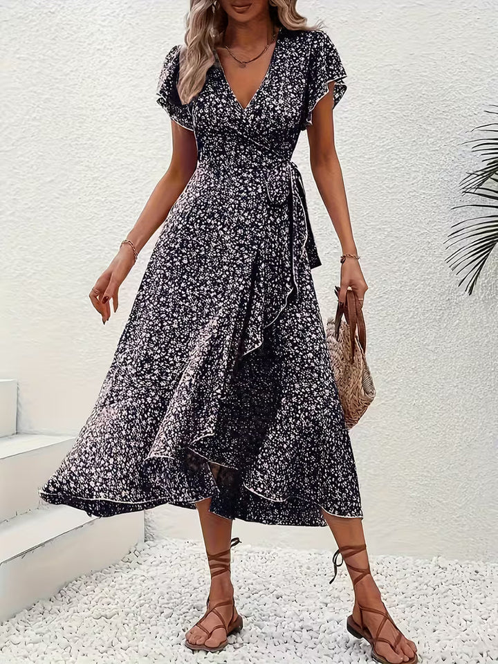 Elara | Fließendes, Bauch-umspielendes Wickelkleid