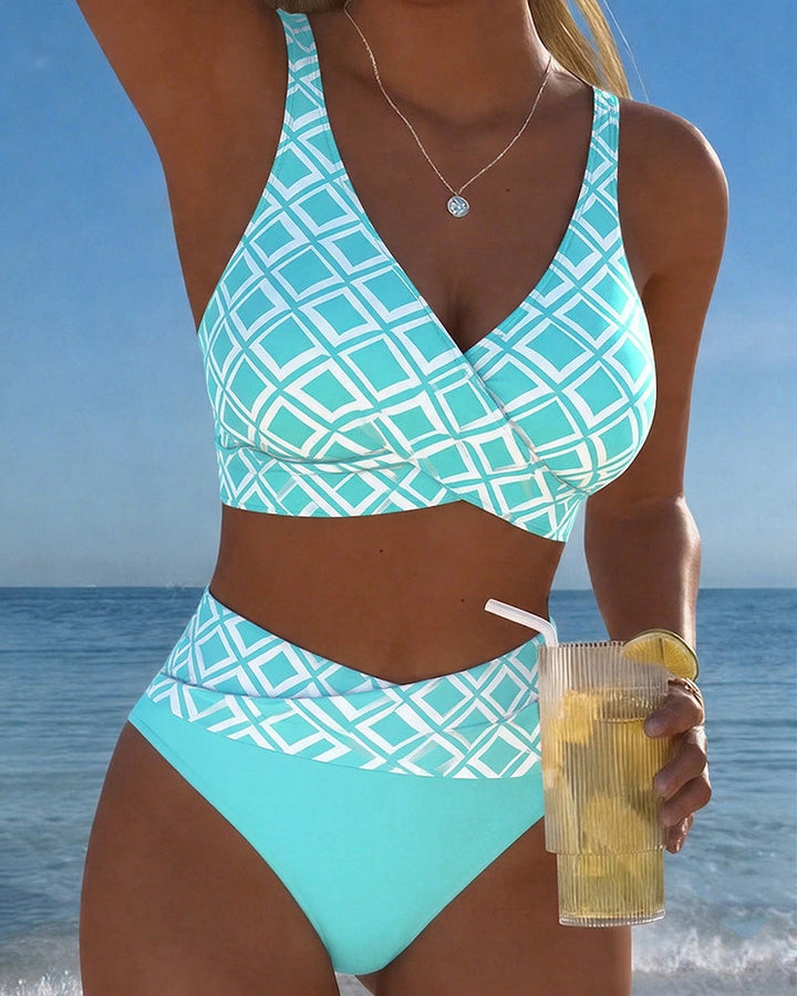 Martina | Bikini kariert mit drahtfreiem BH und hochgeschnittener Unterhose