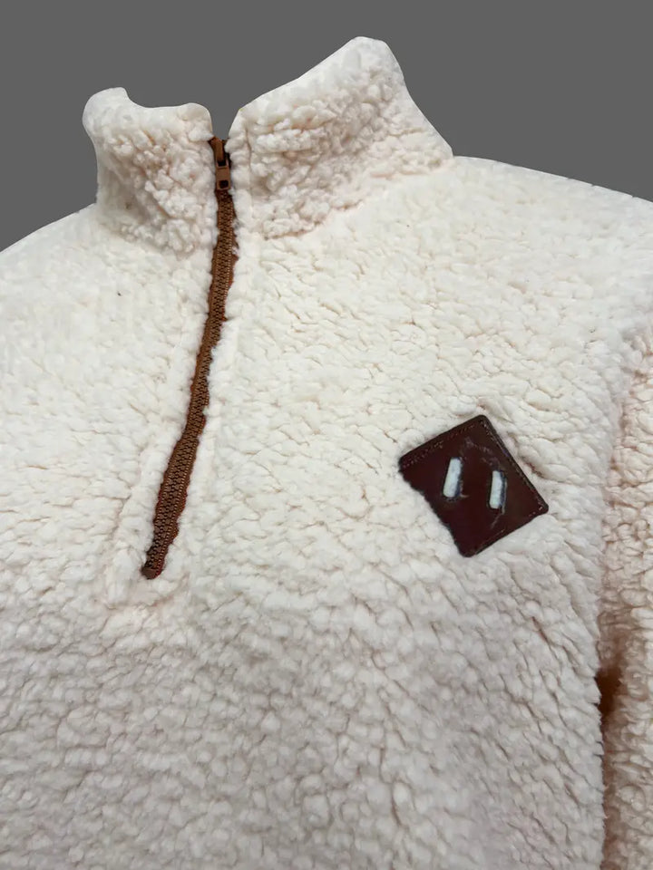 Claudia - Patch Quarter Zip Pullover Teddy Sweatshirt