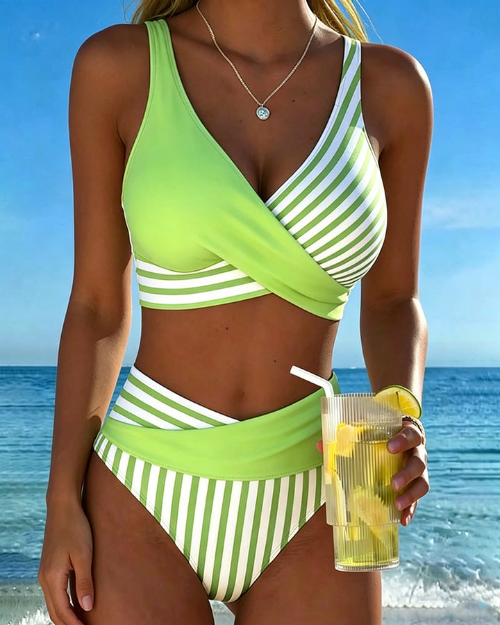 Giulia | Damen gestreifter Bikini mit V-Ausschnitt