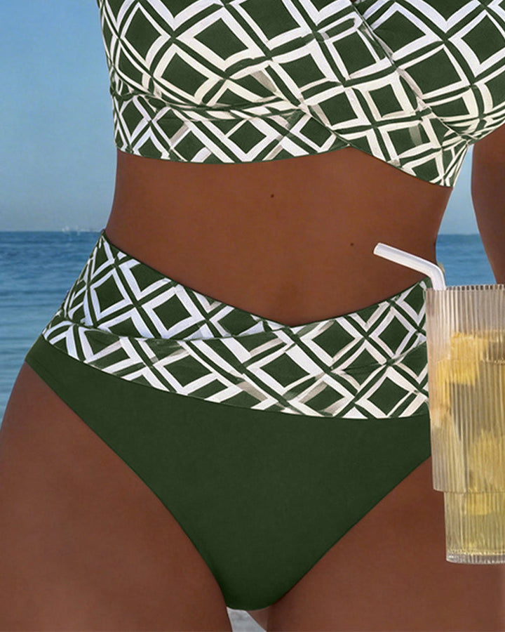 Martina | Bikini kariert mit drahtfreiem BH und hochgeschnittener Unterhose