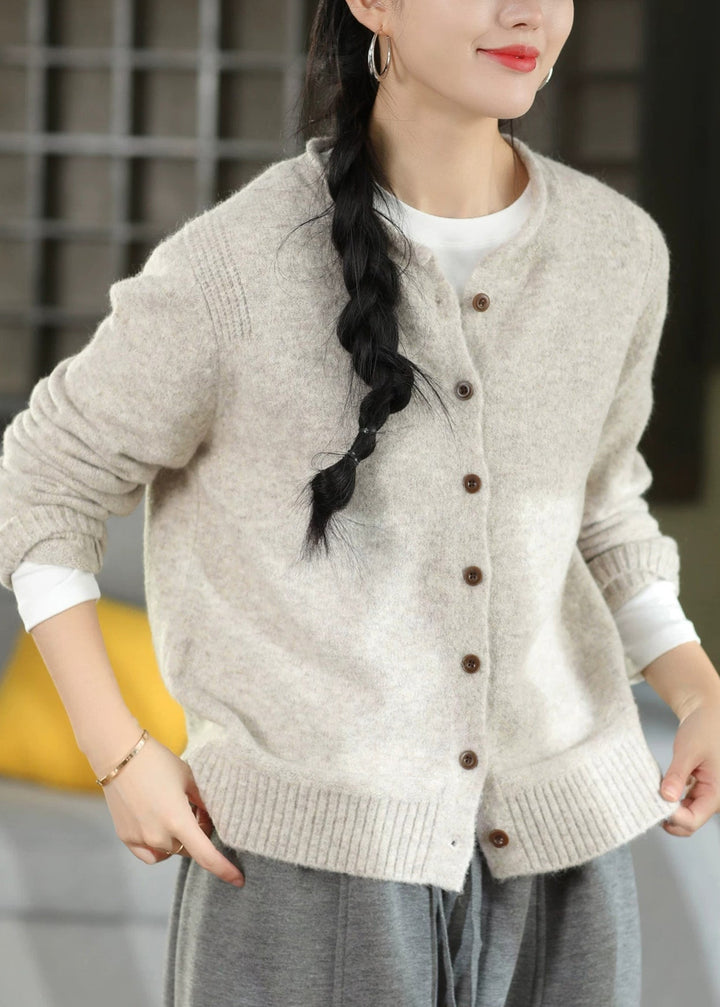 Damen Strickjacke mit Rundhalsausschnitt und lockerer Passform