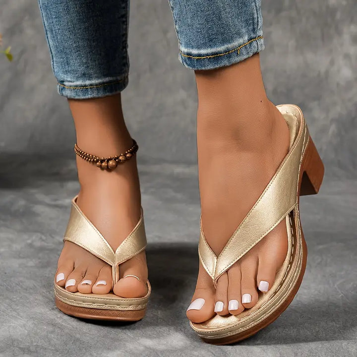 DELACROIX | Schicke Komfortsandalen