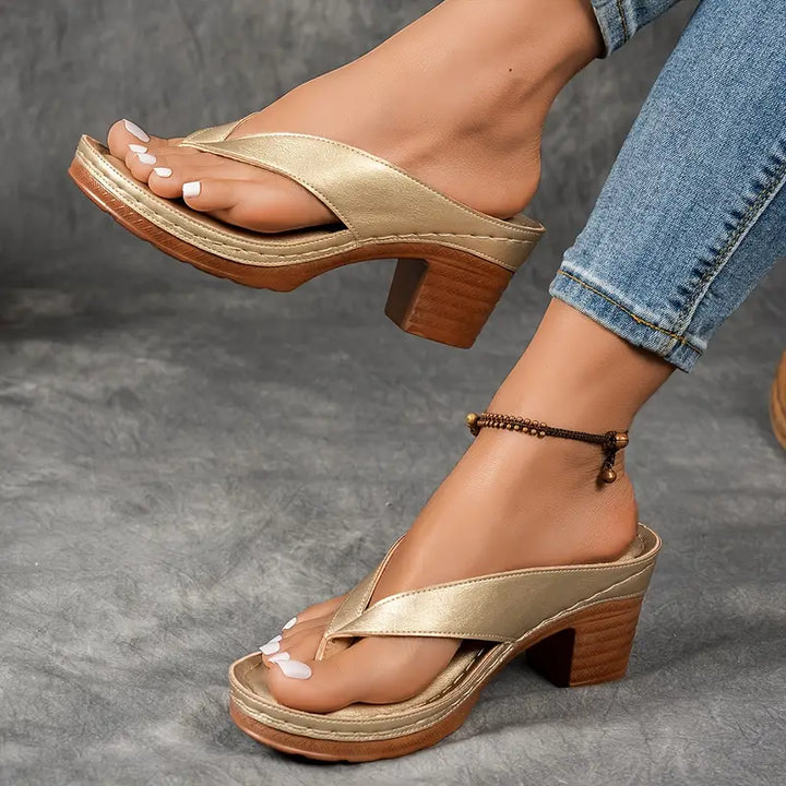 DELACROIX | Schicke Komfortsandalen