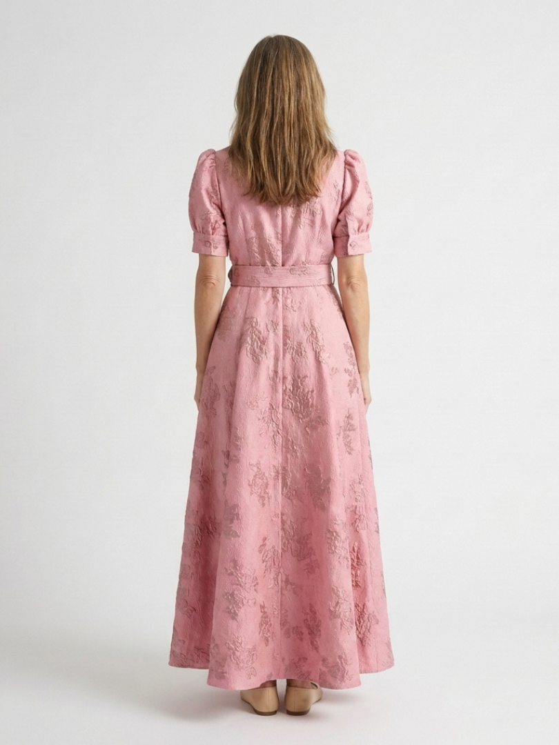 Xanthea | Kurzärmeliges, tailliertes, blumenstrukturiertes Maxikleid