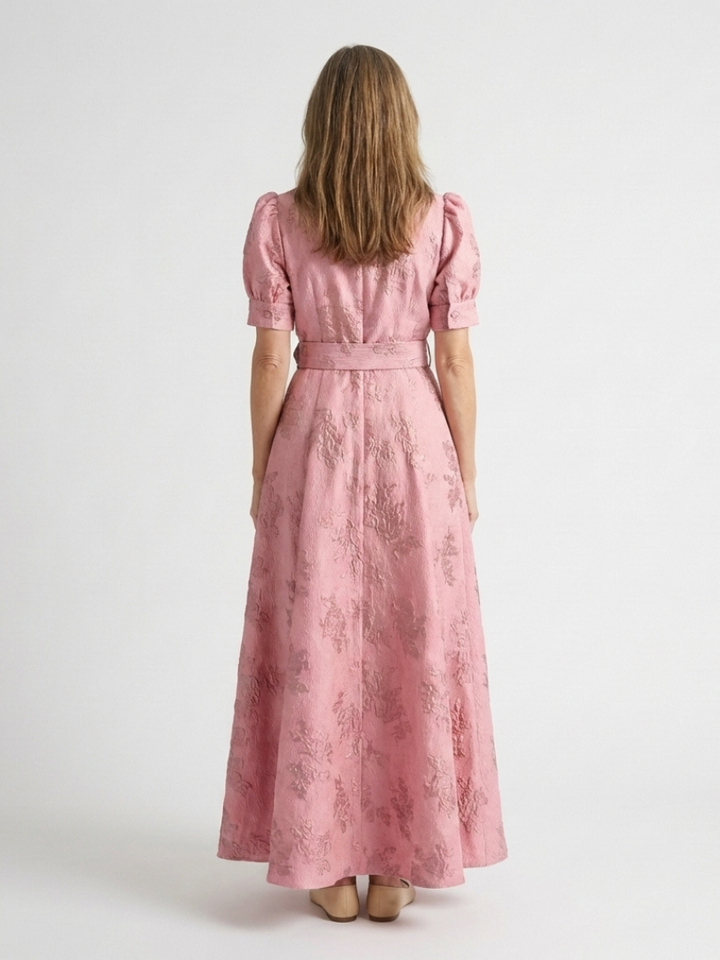 Xanthea | Kurzärmeliges, tailliertes, blumenstrukturiertes Maxikleid