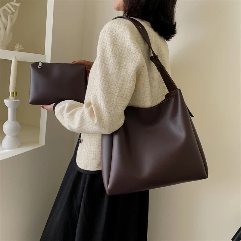 Asløg | Minimalistische Schultertasche im modernen Schnitt