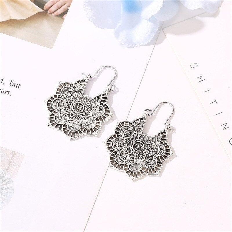 Lotus Mandala Ohrringe