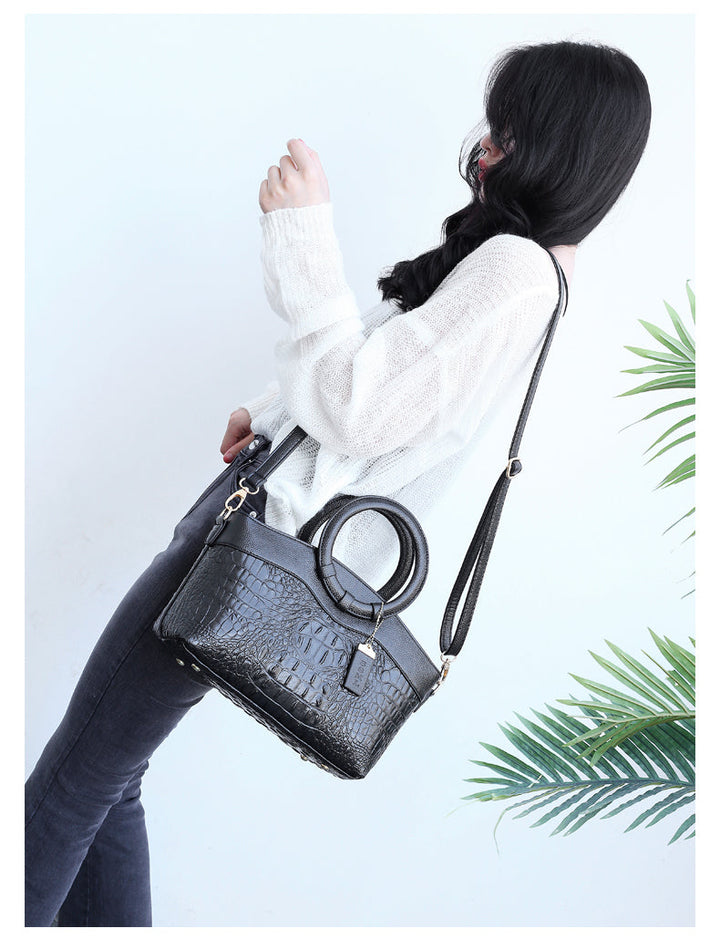 Alfrida | Elegante Handtasche mit anspruchsvoller Krokodil-Prägung