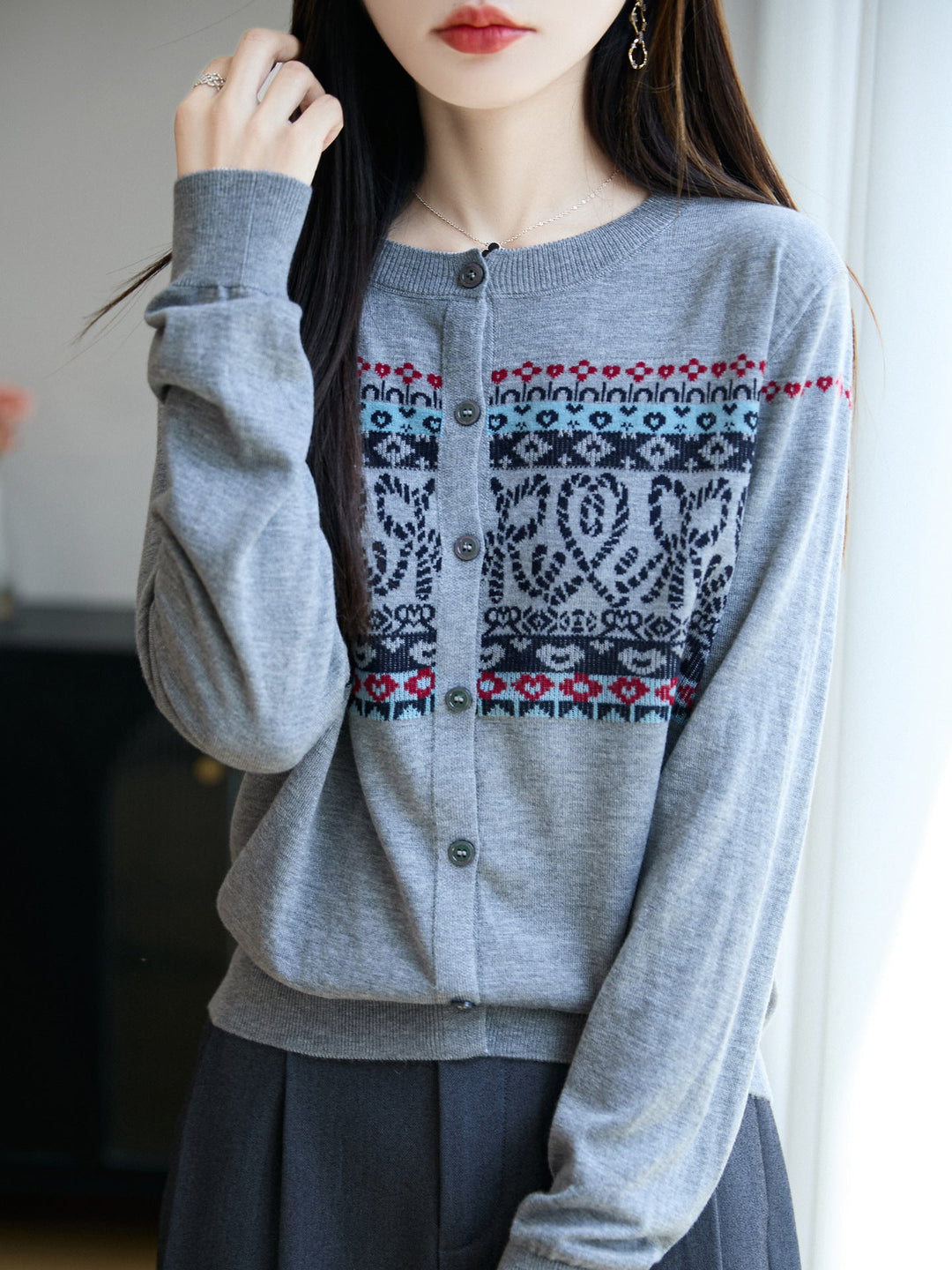 Cardigan da donna con scollo rotondo e maniche lunghe