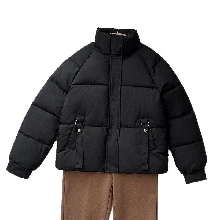 Damen kurze gesteppte Pufferjacke mit hohem Stehkragen und D-Ring-Tasche