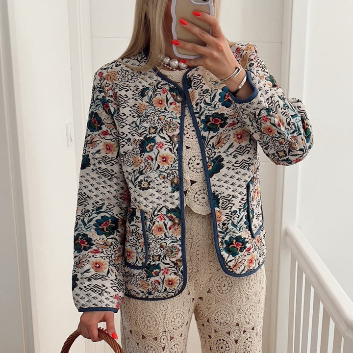 Giacca da donna a maniche lunghe con scollo rotondo e tasche