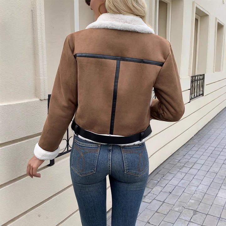 Damen Teddyfelljacke mit Kragen und praktischen Taschen