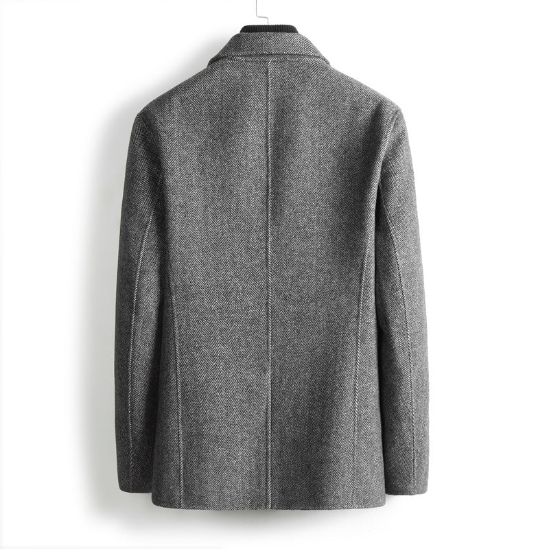 Herrenblazer mit Knöpfen und Taschen