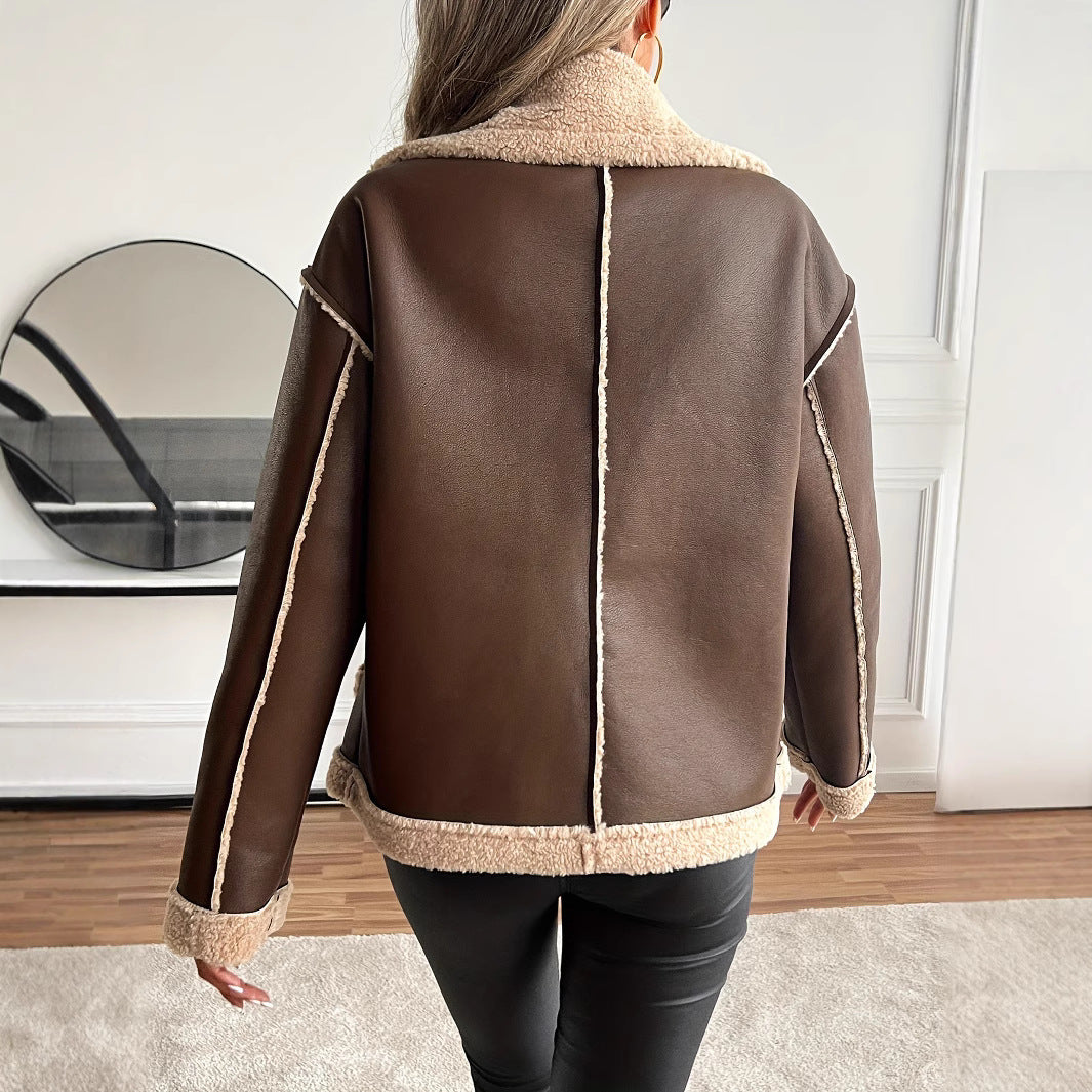 Damen Teddyfelljacke mit Knopfleiste und Seitentaschen