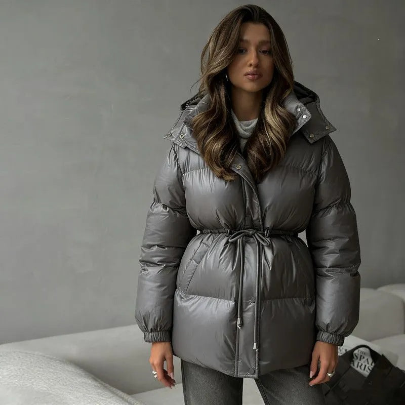 Damen Kapuzenjacke mit anpassbarem Taillenzug und glänzendem Finish