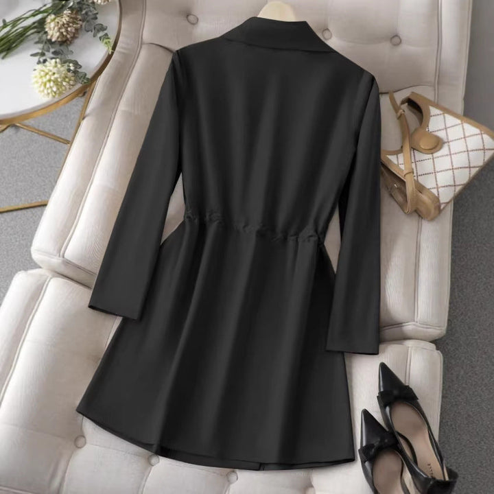 Damen Kurzblazer mit verstellbarer Taille und doppelter Knopfleiste