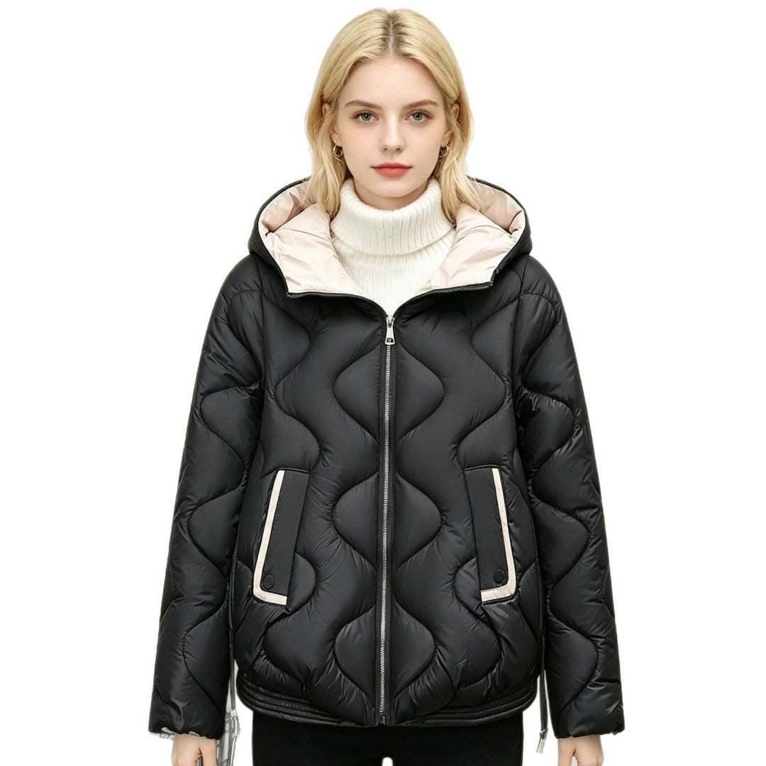 Damen wattierte Kurzjacke mit Herzsteppung, abgerundetem Saum und Kapuze