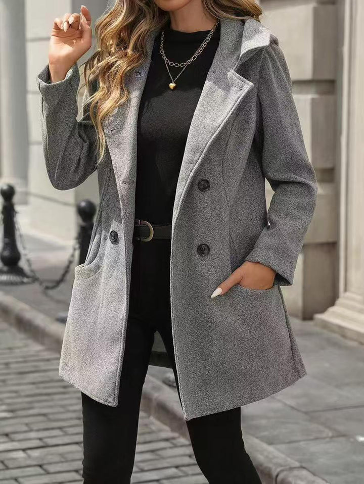 Damen Jacke mit großen Knöpfen, Reverskragen und Taschen