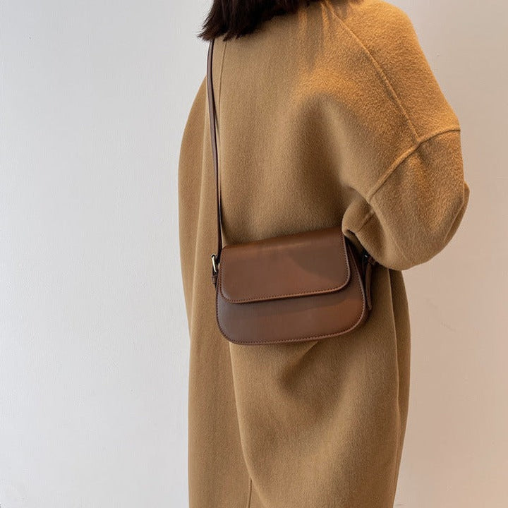 Eldborg | Elegante Schultertasche in gedämpftem Nude-Ton