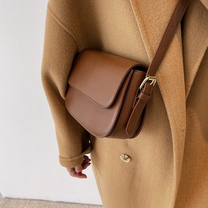 Eldborg | Elegante Schultertasche in gedämpftem Nude-Ton