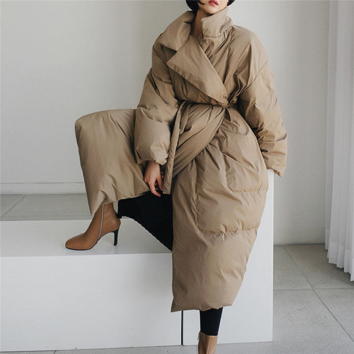 Damen Maxi-Steppmantel mit hohem Stehkragen und winddichter Wattierung