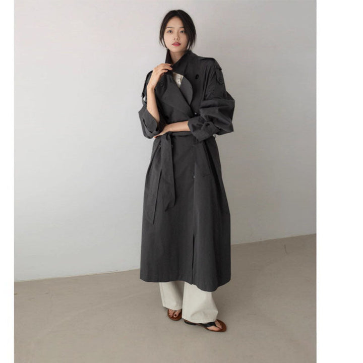 Damen Oversize-Trenchcoat in Maxilänge mit Taillengürtel und Epauletten