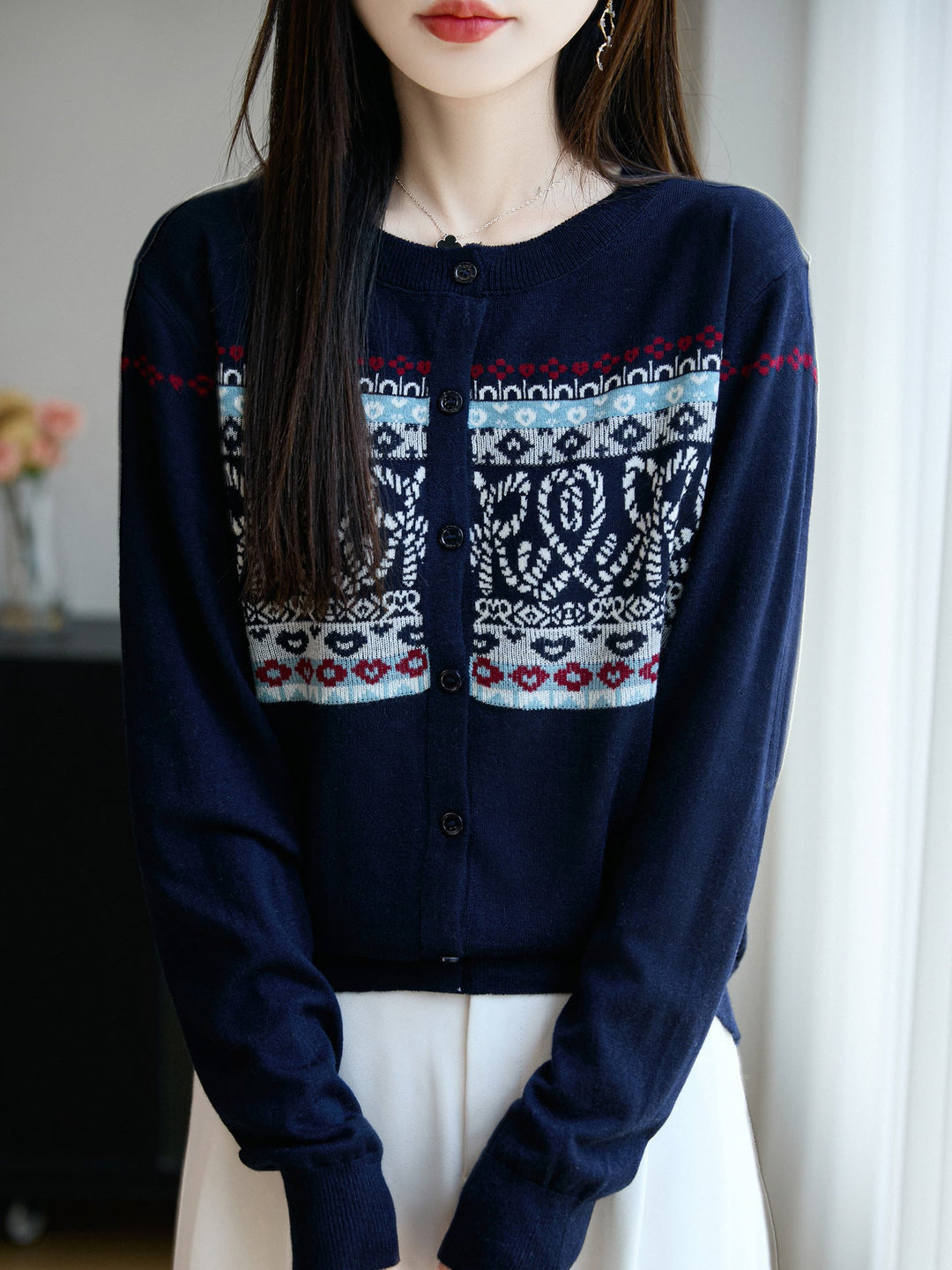 Cardigan da donna con scollo rotondo e maniche lunghe