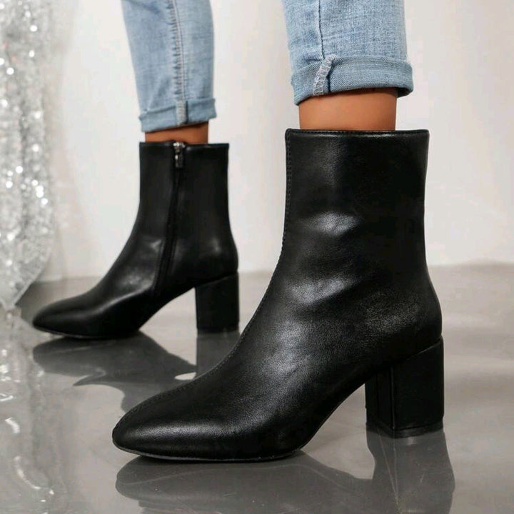 Damen Stiefeletten mit Blockabsatz und praktischem Reißverschluss